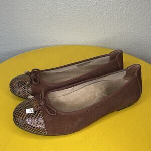 Vionic Minna Ballet Flat Shoes Womens Size 7 Brown Snake Print